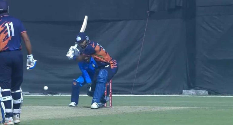 6,6,6,6,6,4: Hardik Pandya smashes 5 sixes in one over in VHT,