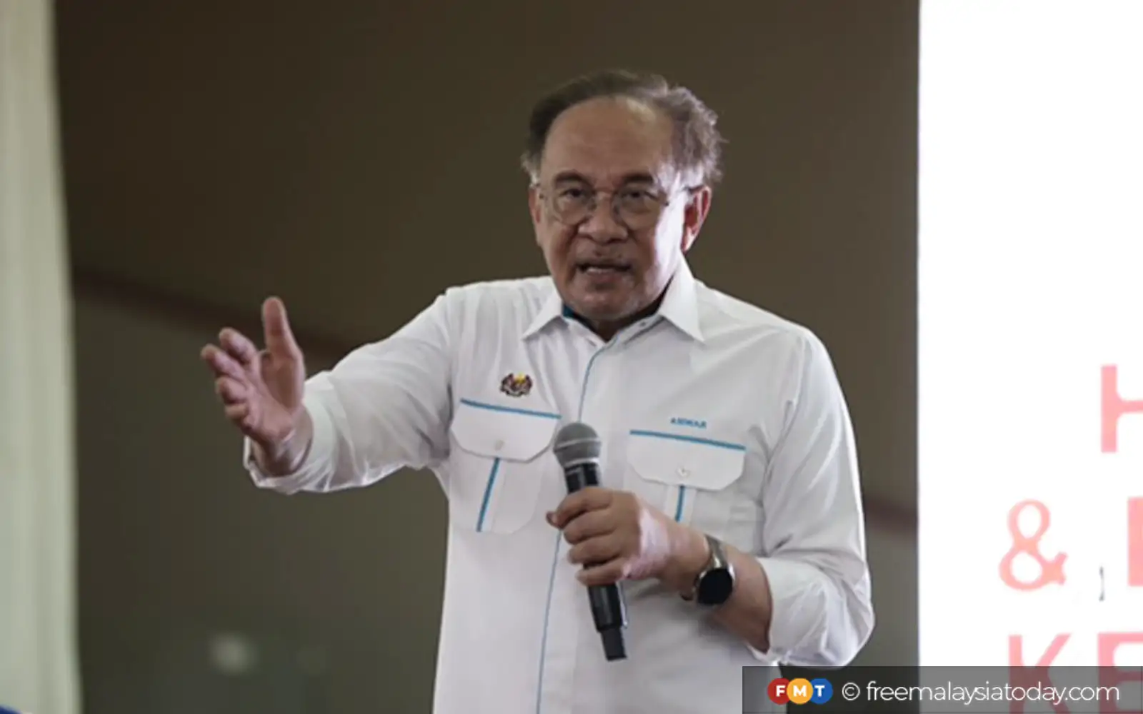 Tough to implement reforms when PH only has 82 seats, says Anwar
