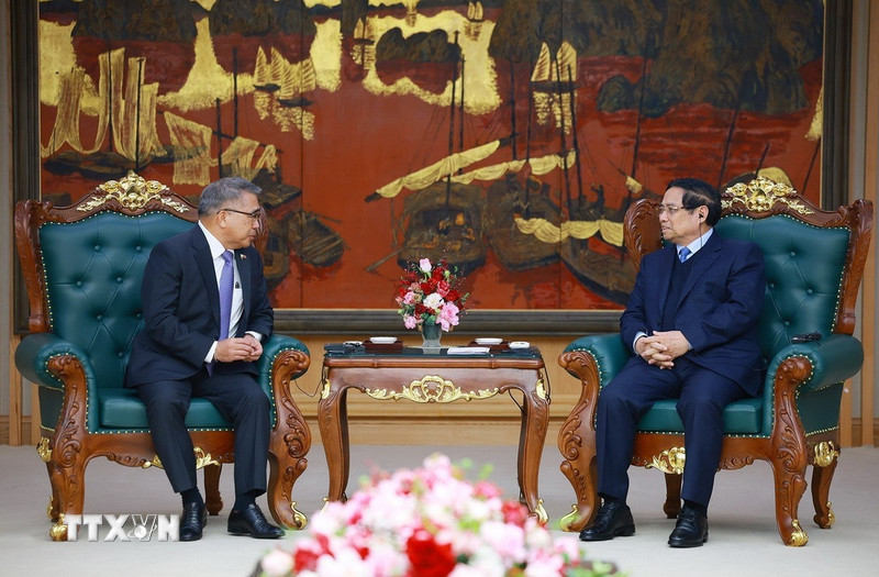 Thủ tướng Phạm Minh Chính tiếp Đại sứ Philippines tới chào từ biệt