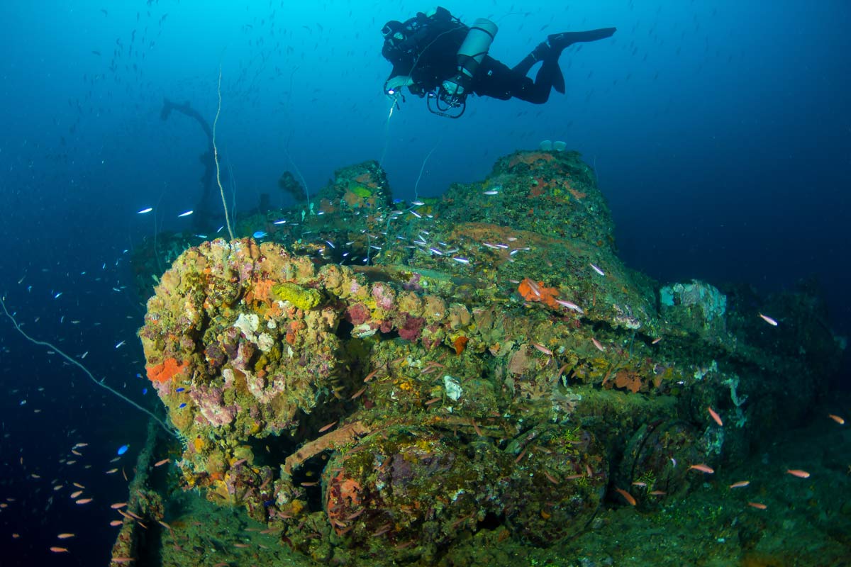 30 bizarre man-made objects found at the bottom of the ocean