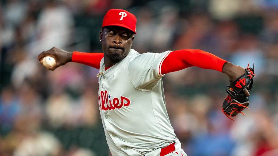 Ex-Phillies reliever takes surprising deal with Reds after stunning ...