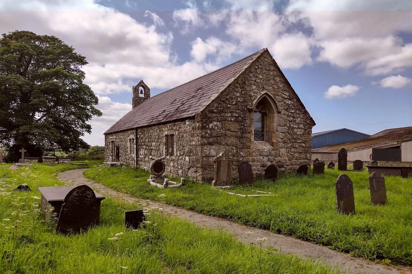 Short Anglesey man was aged 102 when he fathered last of 43 children