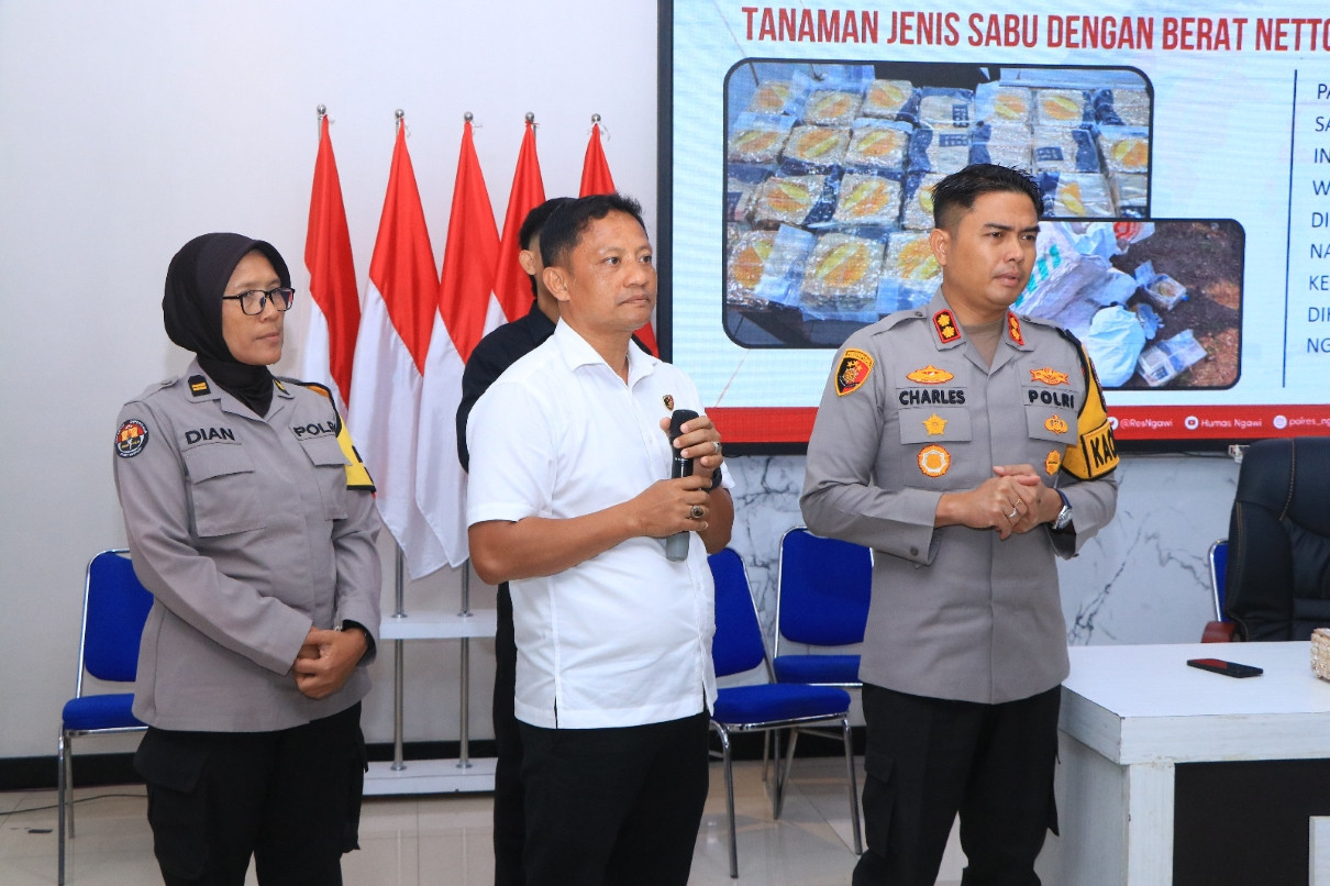 Polres Ngawi Gagalkan Penyelundupan Sabu 29,98 Kg Senilai Rp30 Miliar