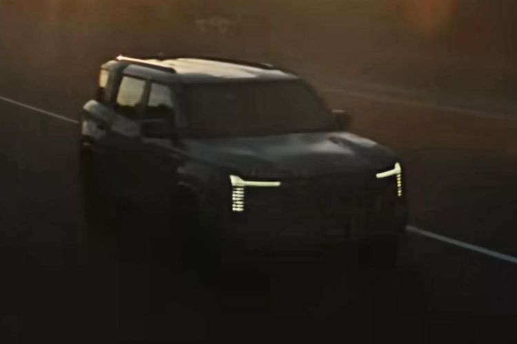 Mitsubishi perkenalkan SUV, tanda kuat Pajero baru?