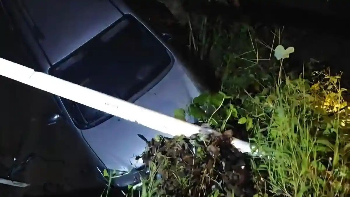 Avanza Terguling Saat Melintas, Jadi Korban Longsor Banyumas