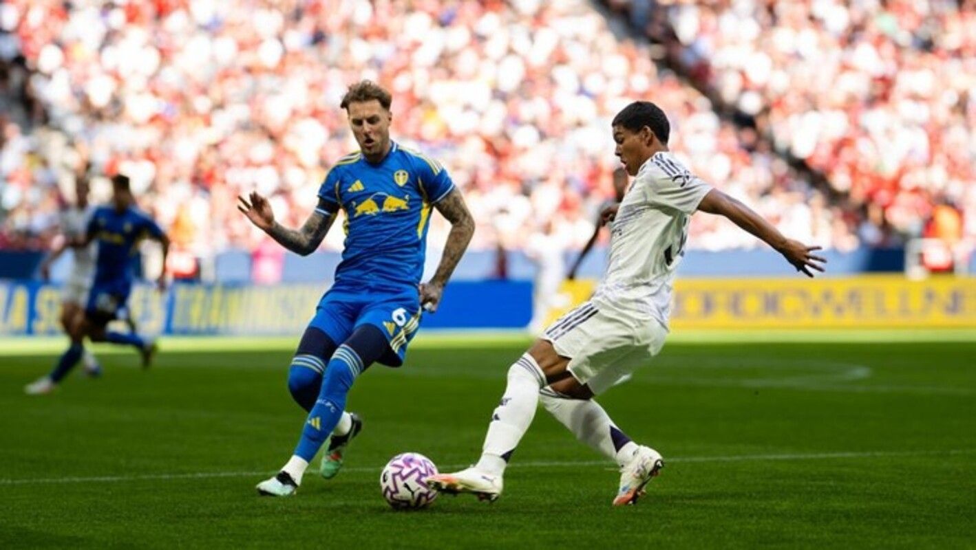 Prediksi Leeds United vs Manchester United: Peningkatan performa The Peacocks dan lesunya pasukan Ru