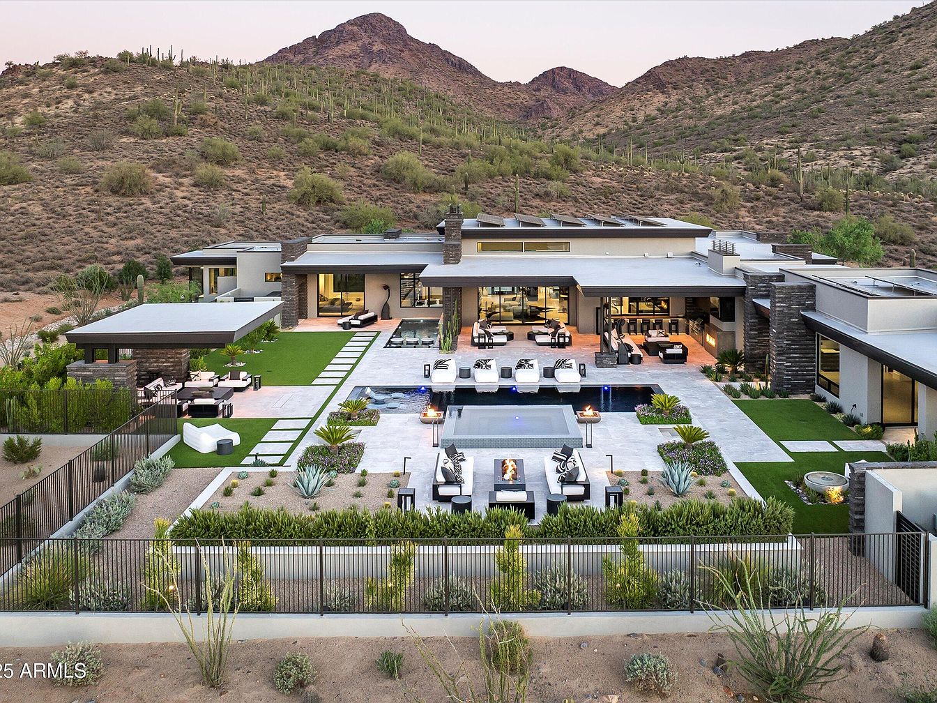$12M luxe estate in Arizona featuring a modern casita, two pools, \u0026  breathtaking desert views, image size:1344x1008