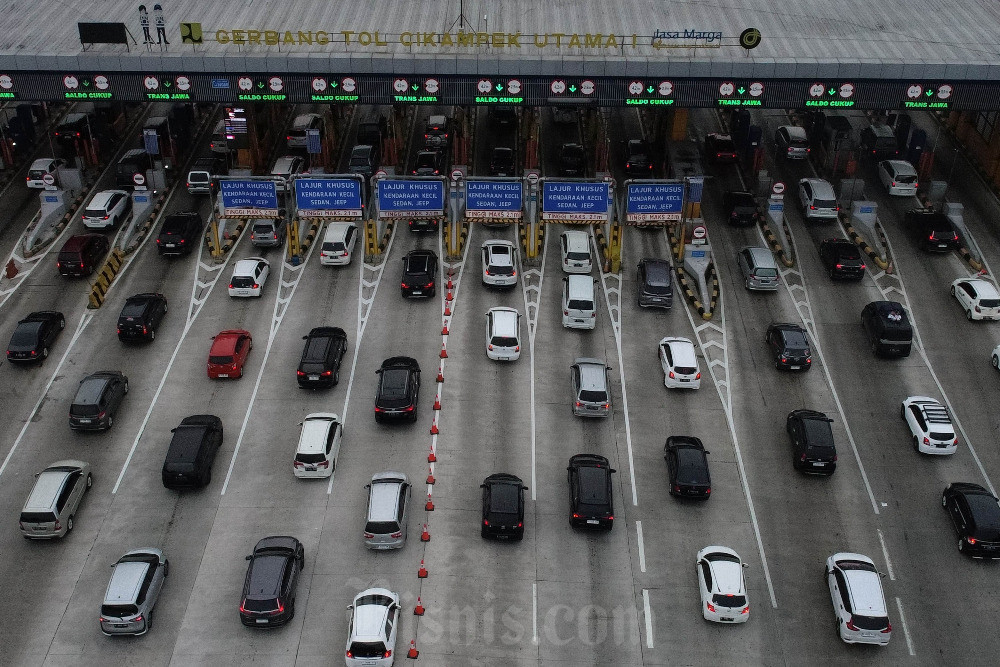 Libur Nataru dongkrak trafik Tol Cipali hingga 1,35 juta kendaraan