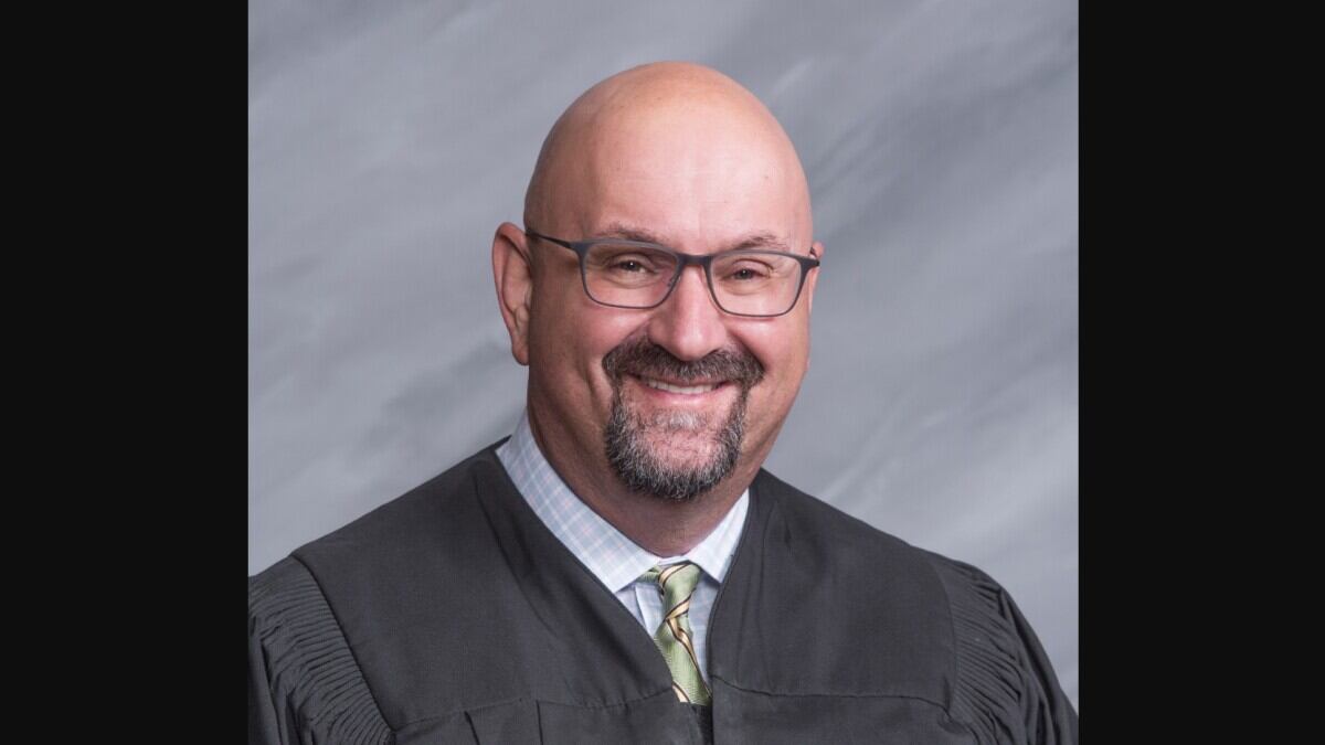 Supreme Court Justice Robert Gusinsky to be sworn in Jan. 9