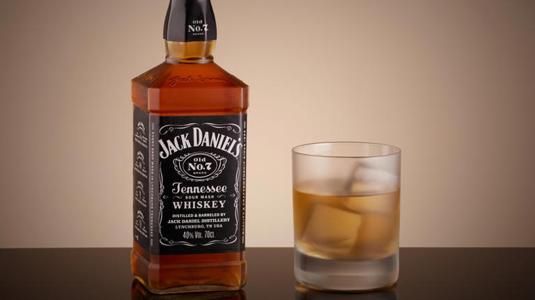 The large amount of booze Frank Sinatra often requested for his ...