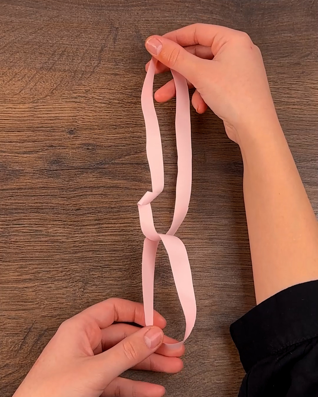 Mobius strip cuts defy math 📏
