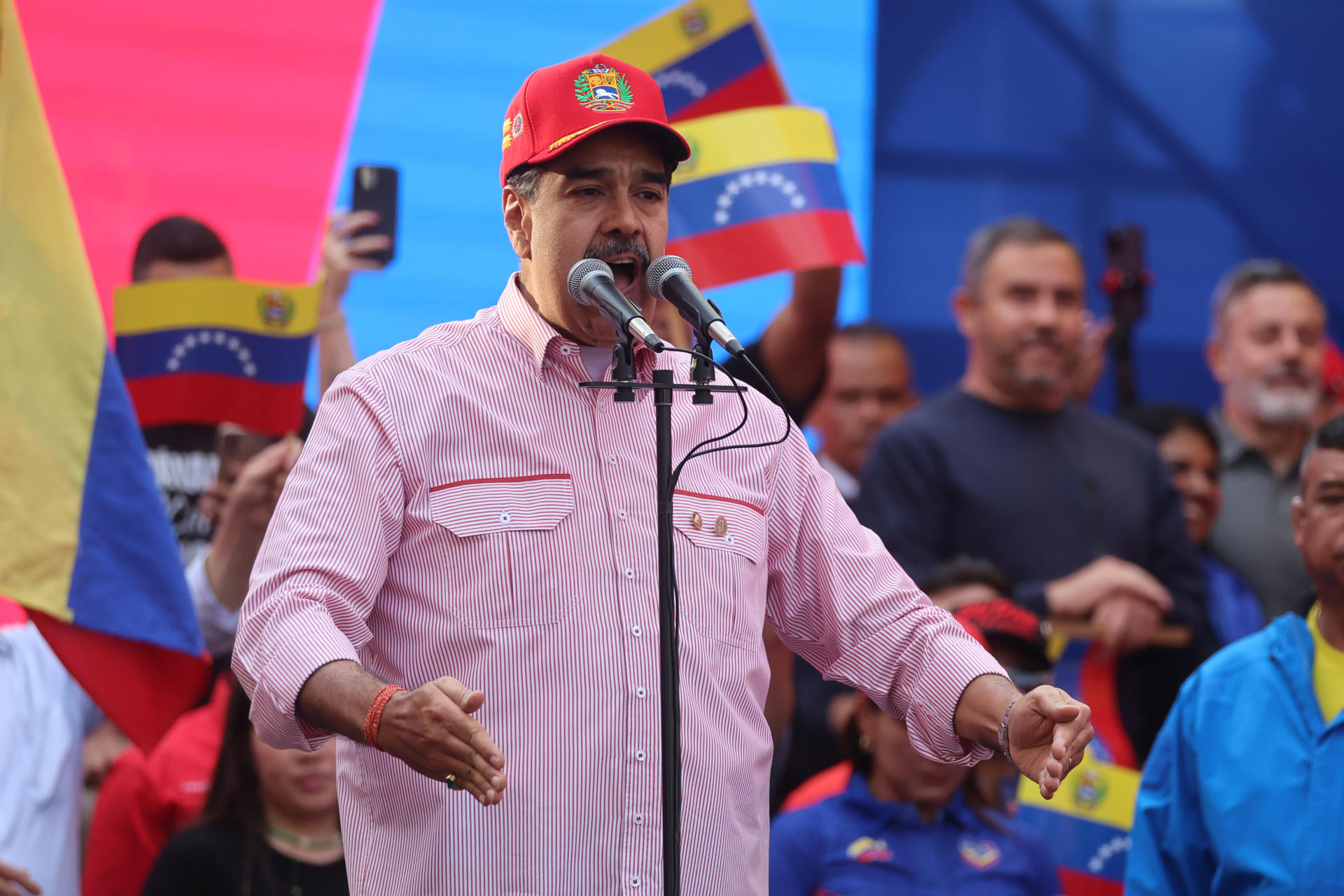 Illinois lawmakers react to US strikes in Venezuela, capture of Maduro