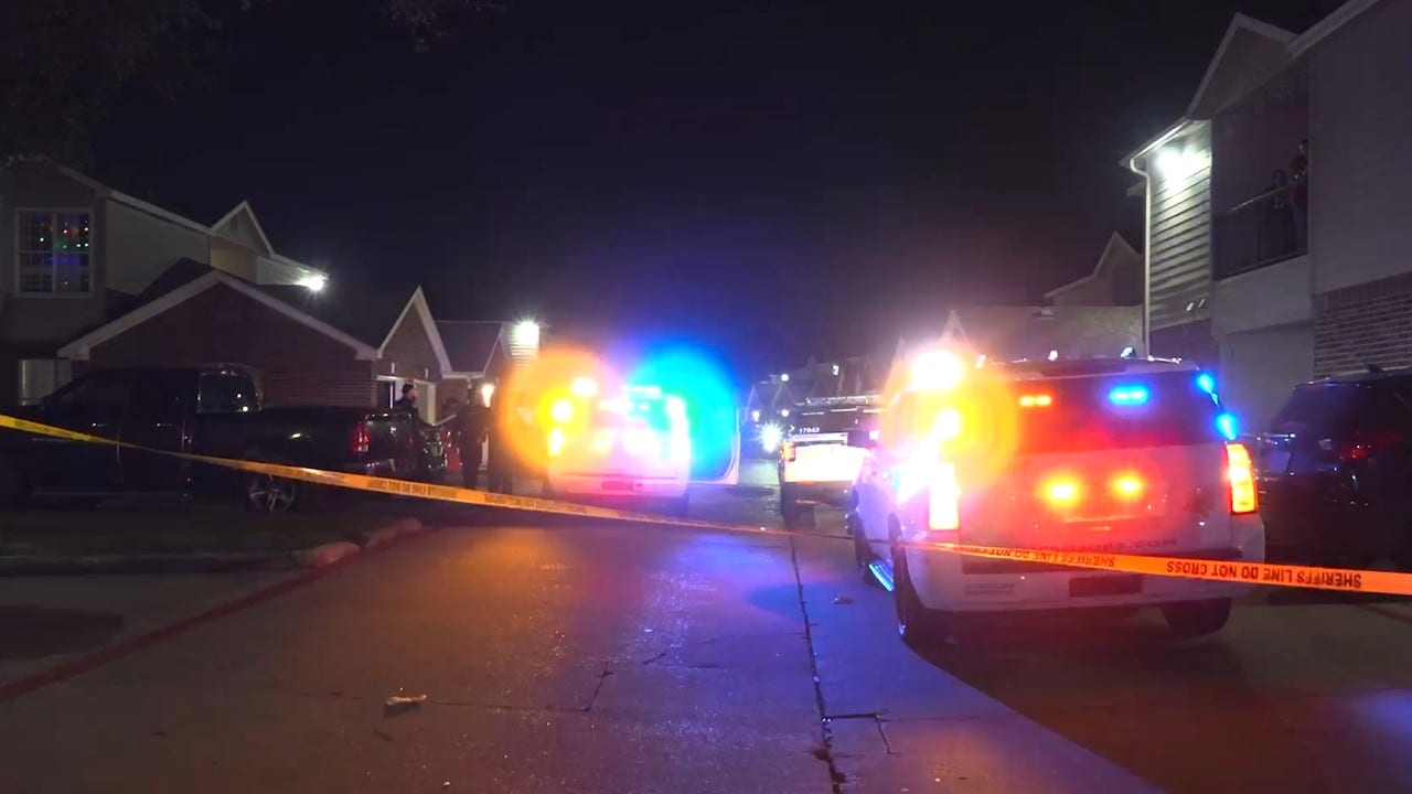 Shootout at north Harris County apartment complex injures one man ...