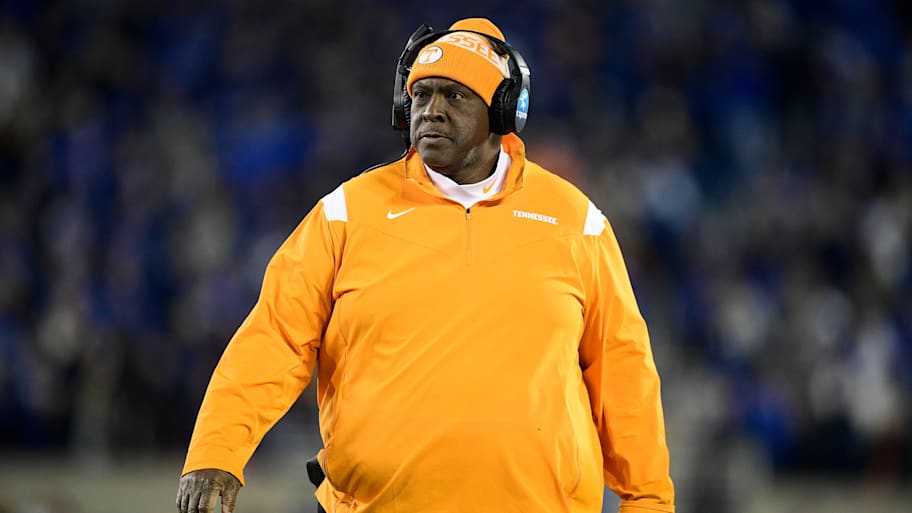 Defensive line coach Rodney Garner signs extension with Tennessee football