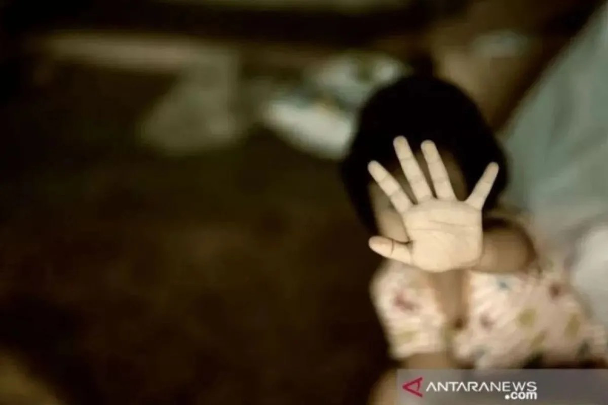 Pedagang tahu bulat lecehkan anak di Jakarta Selatan, langsung bonyok dihajar warga