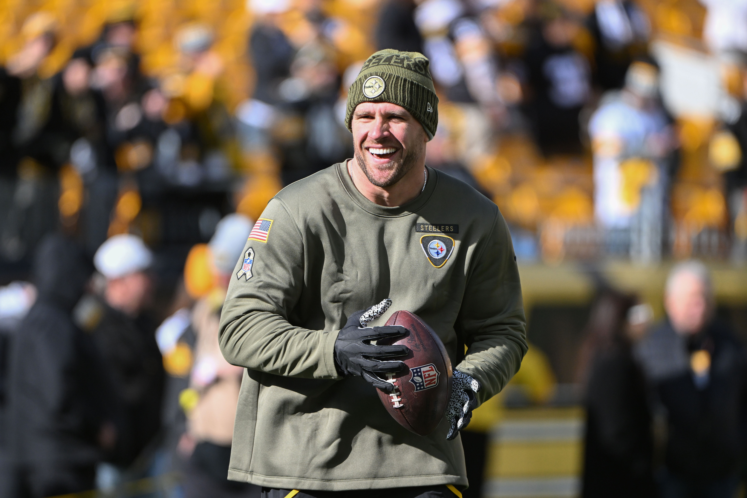 TJ Watt just told Steelers fans the truth about his lung injury<br>