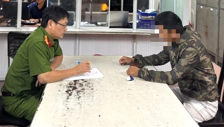 Tài xế taxi ở Nha Trang thừa nhận tráo tờ 200.000 đồng của du khách Hàn