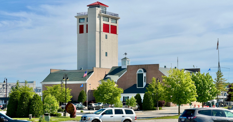People live their whole lives in Wisconsin and somehow miss these 5 places