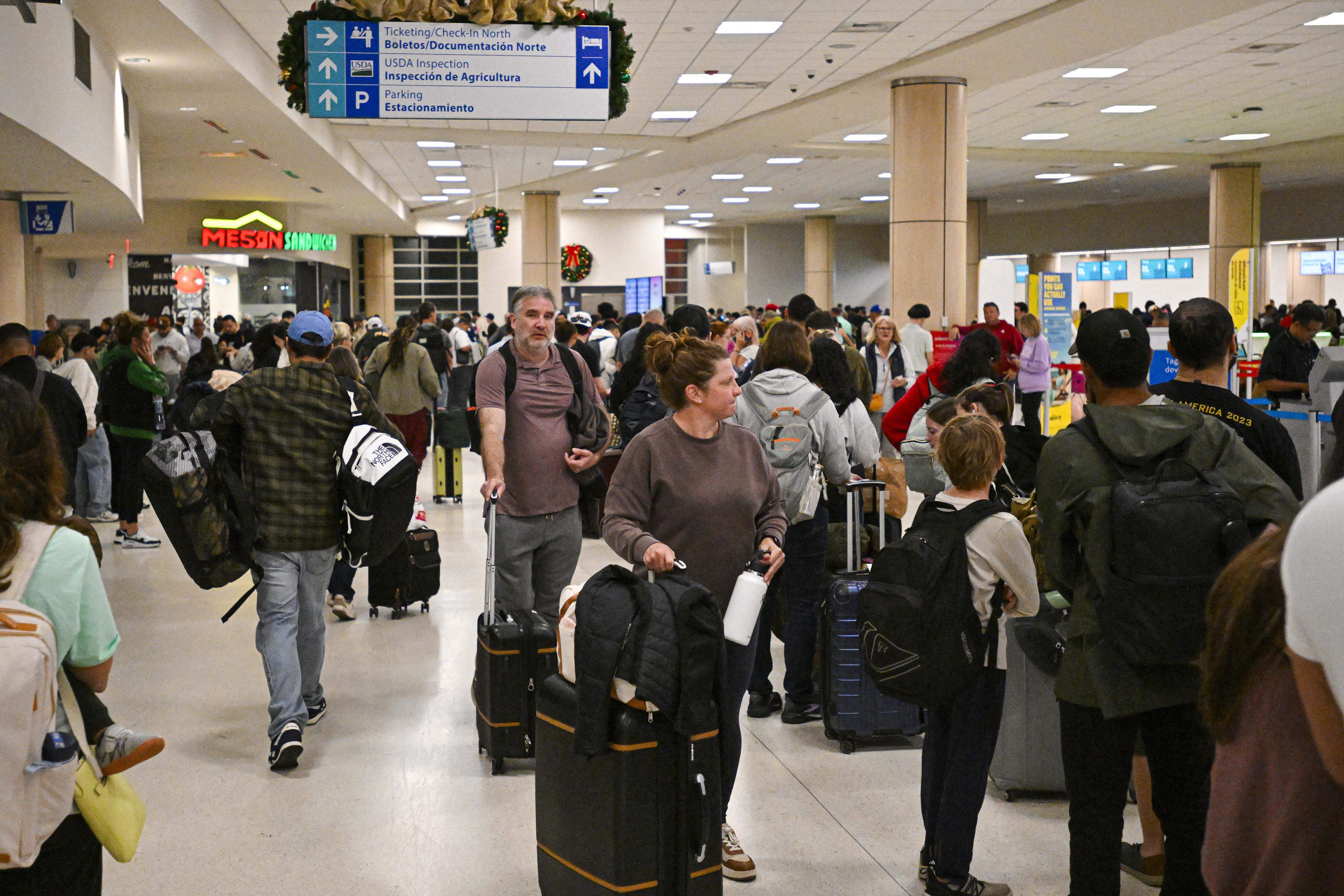 Travel alert: Caribbean flights canceled as airspace closed near Venezuela
