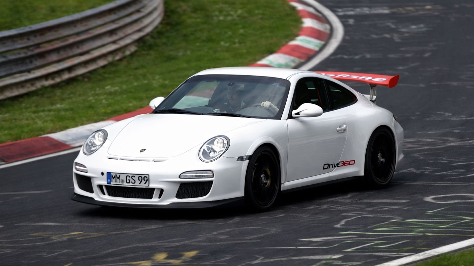 Touristenfahrten Nürburgring full of speed
