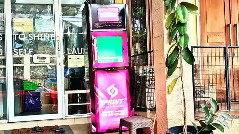 Cegah Bau Helm, Cuci dengan Mesin Praktis