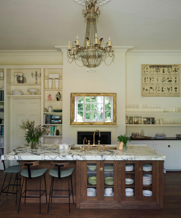 Kendall Jenner’s kitchen island redefines storage, combining everyday ...