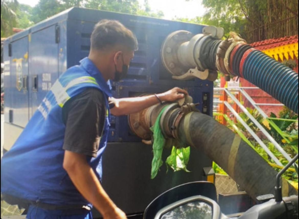 Potensi banjir rob, Pemprov DKI bangun tanggul darurat dan pompa air