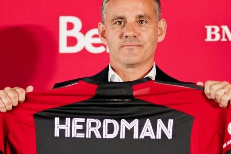 John Herdman Tiba 11 Januari, PSSI Beri Target Ini untuk Pelatih Timnas Indonesia