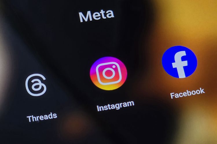 Laporan ungkap akal-akalan induk Facebook sembunyikan iklan penipuan