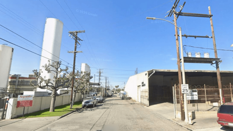 Man found dead in South Gate; homicide investigation underway