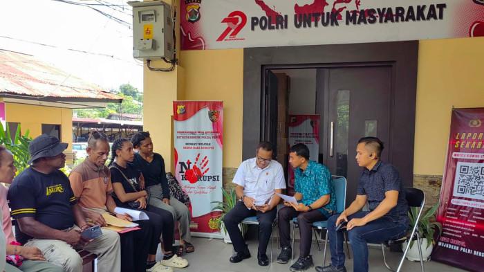 Penduduk Mapia Serbu Polda Papua, Minta Polisi Usut Tuntas Tragedi Biak