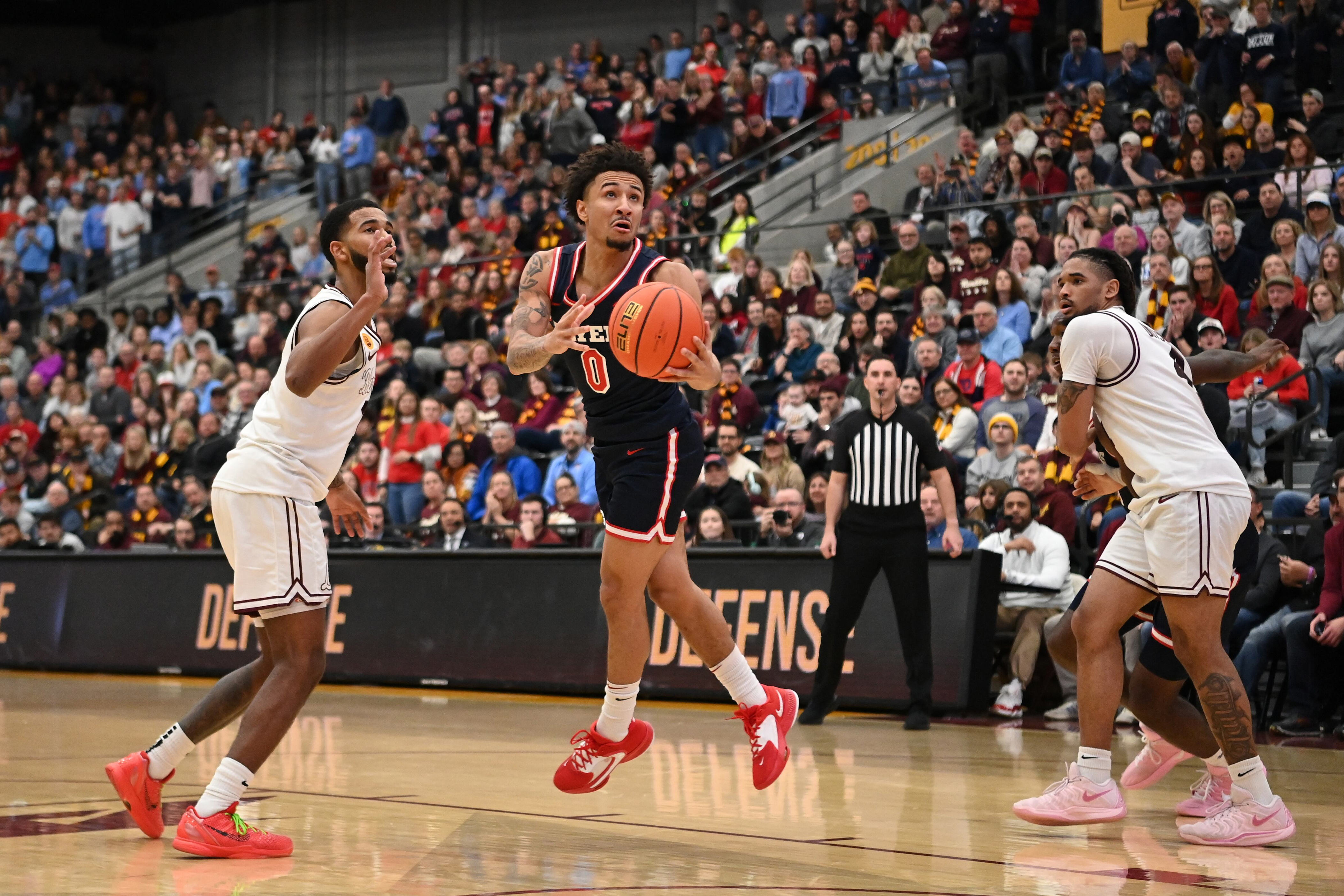 Dayton men’s basketball starts A-10 season with 2 close wins
