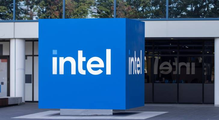 Portland tech worker with over 2 decades experience at Intel was laid off in July, and then his wife lost her job. Are your finances shock-proof?<br><br>