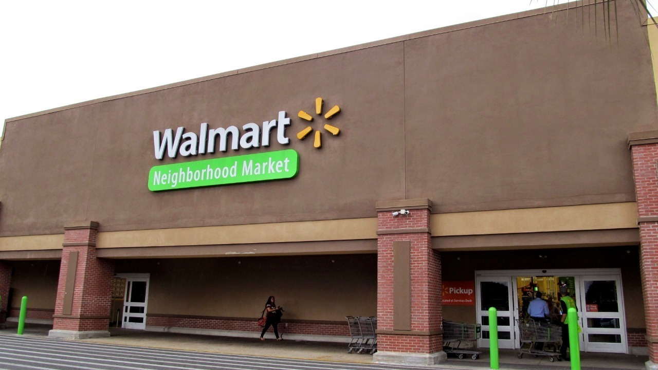 Walmart is forced to kill self-checkout lanes as automation unravels