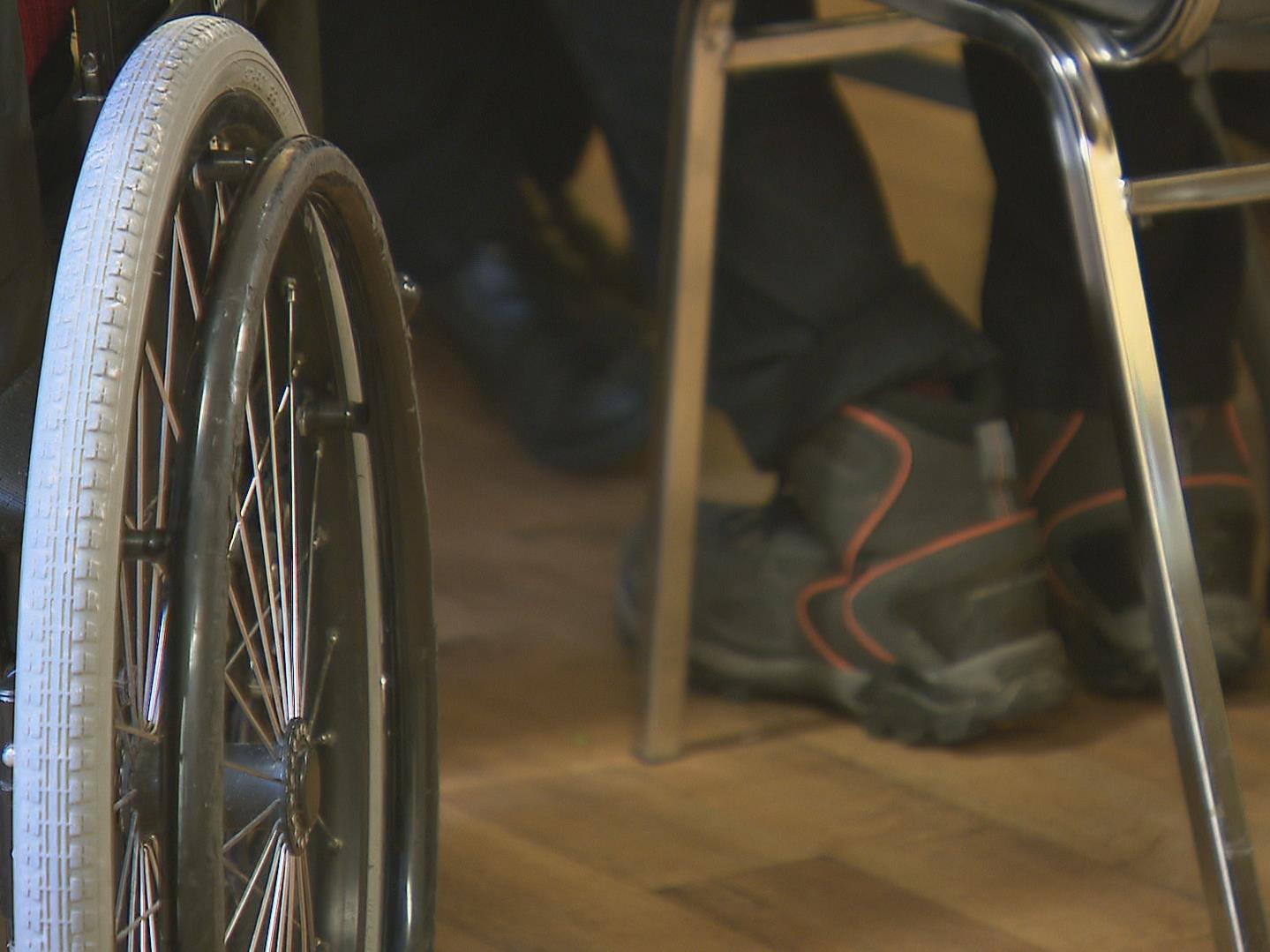 Euqvunn Porte Eponge Evier Cuisine, Organisateur Evier Cuisine, Acier Inoxydable Porte éponge, Rangement Eponge Cuisine Porte Éponge Évier Avec Plateau D'égouttage Amovible