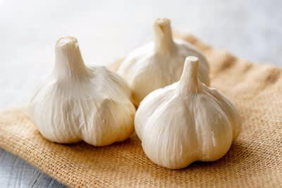 犬に絶対NGな『野菜』５選 与えてはいけない理由や誤食した場合の危険な症状まで