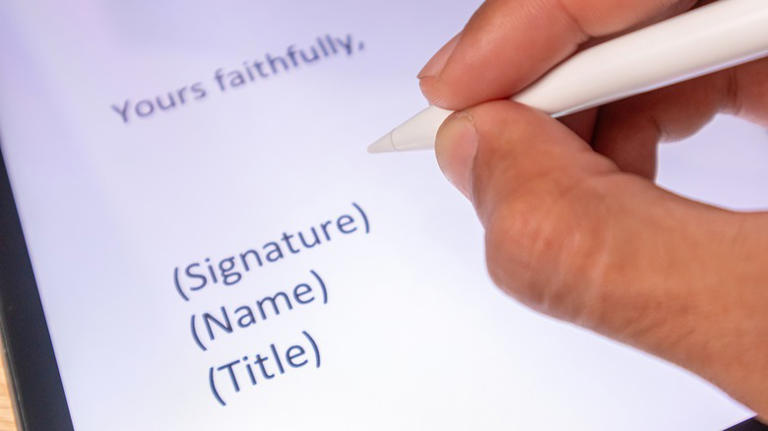 5 email etiquette tips every professional should know