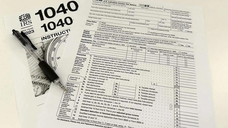 IRS tax refunds 2026: When can you file, expected refunds, and what ...