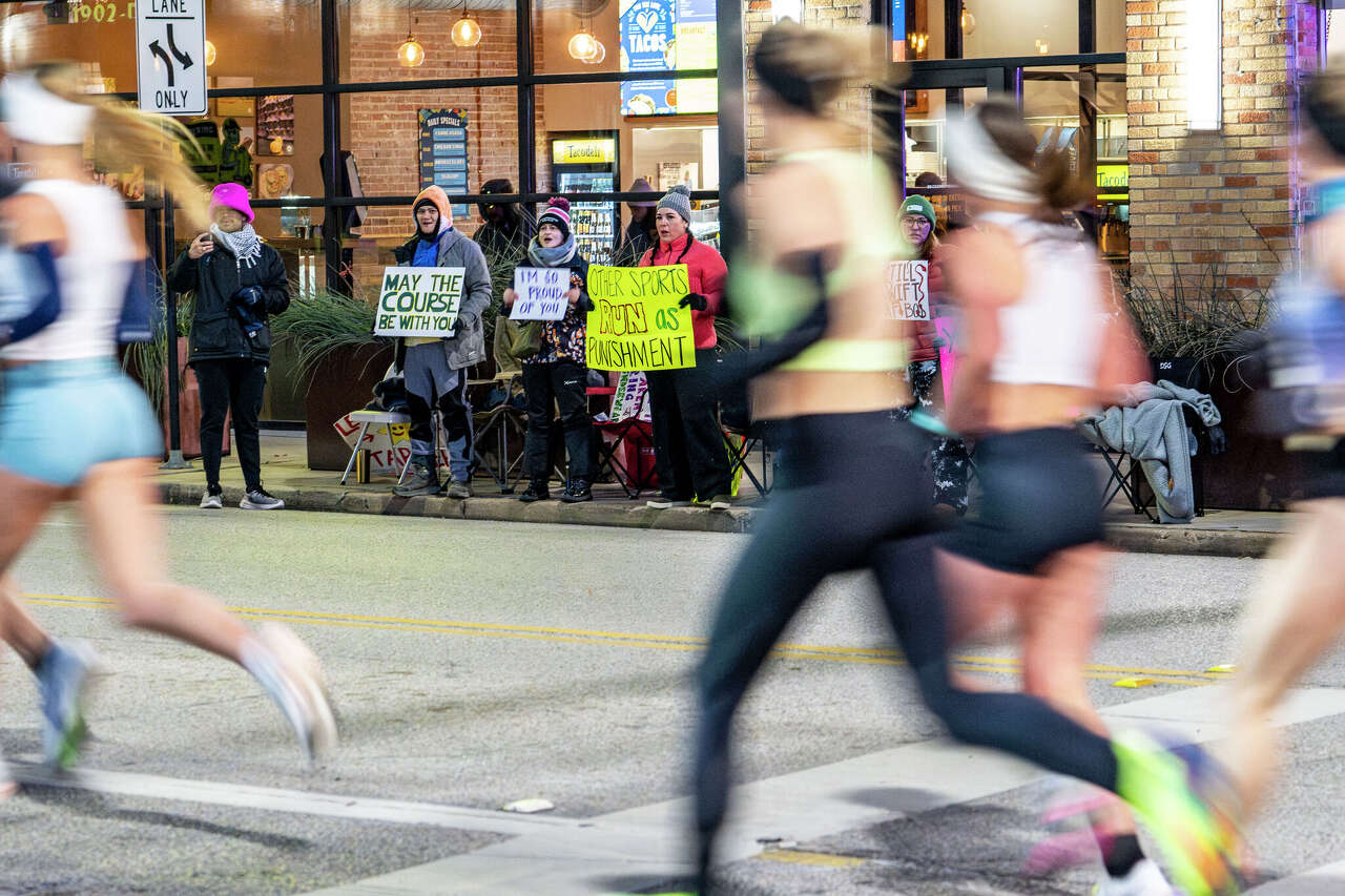 Houston Marathon runners could face a chilly start on race morning