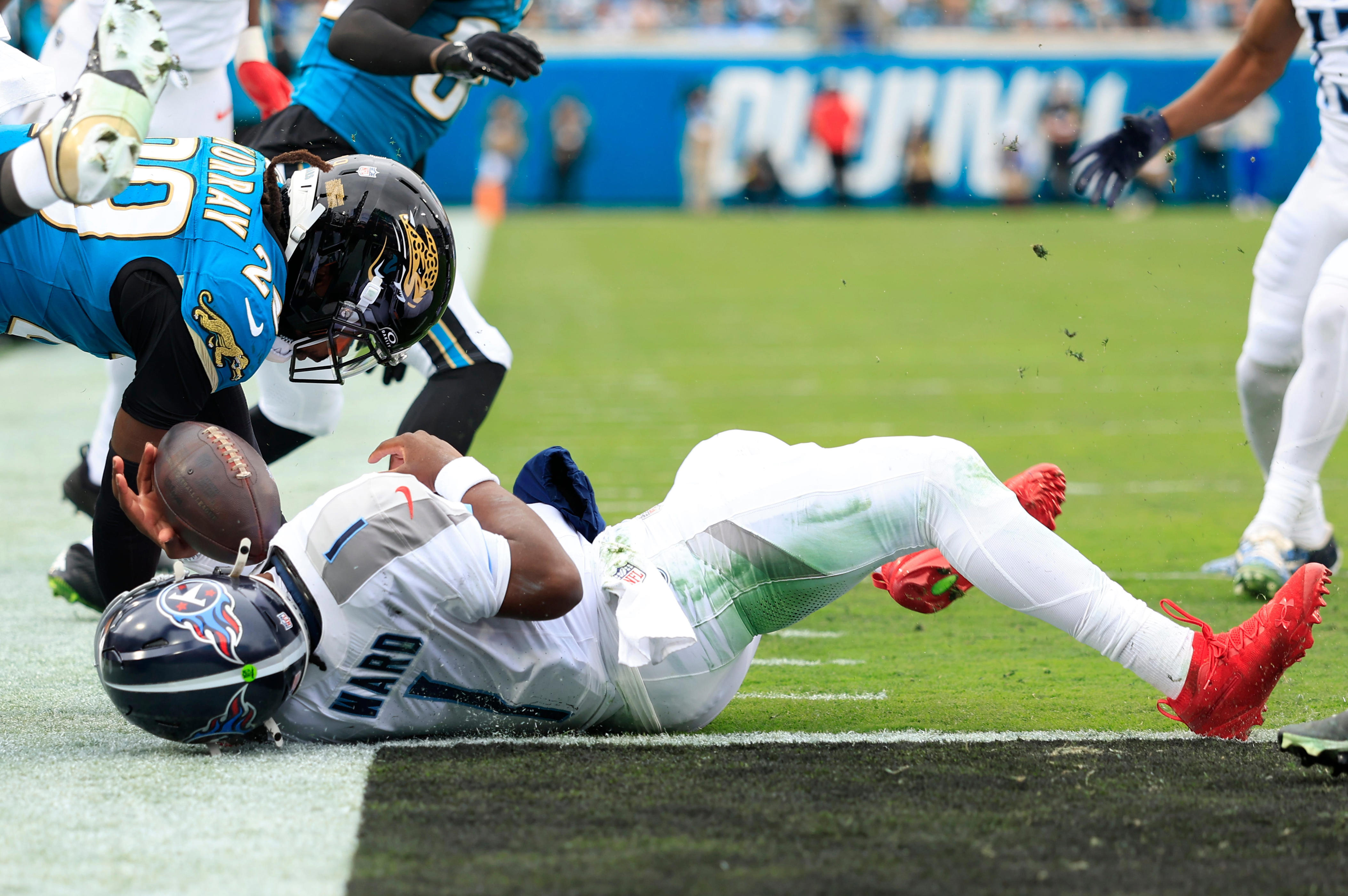 Titans QB Cam Ward shoulder injury may be 'significant'