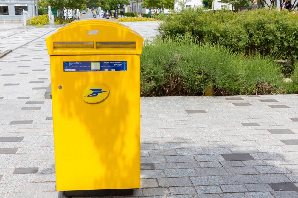 Hausse du prix des timbres en 2026 : ce qui change pour les lettres et ...