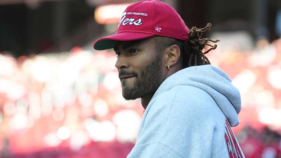 49ers star Fred Warner doesn't attend brutal loss to Seahawks for good  reason