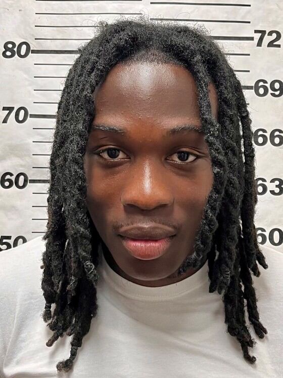 Iowa Dept. of Corrections searching for man who escaped work release