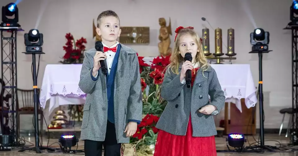 X Jubileuszowy Koncert Kolęd w Bęczkowie Przyciągnął Tłumy - rozrywka news from Echo Dnia