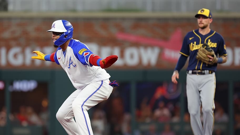 Former everyday Brewers shortstop lands minor league deal with rebuilding AL team