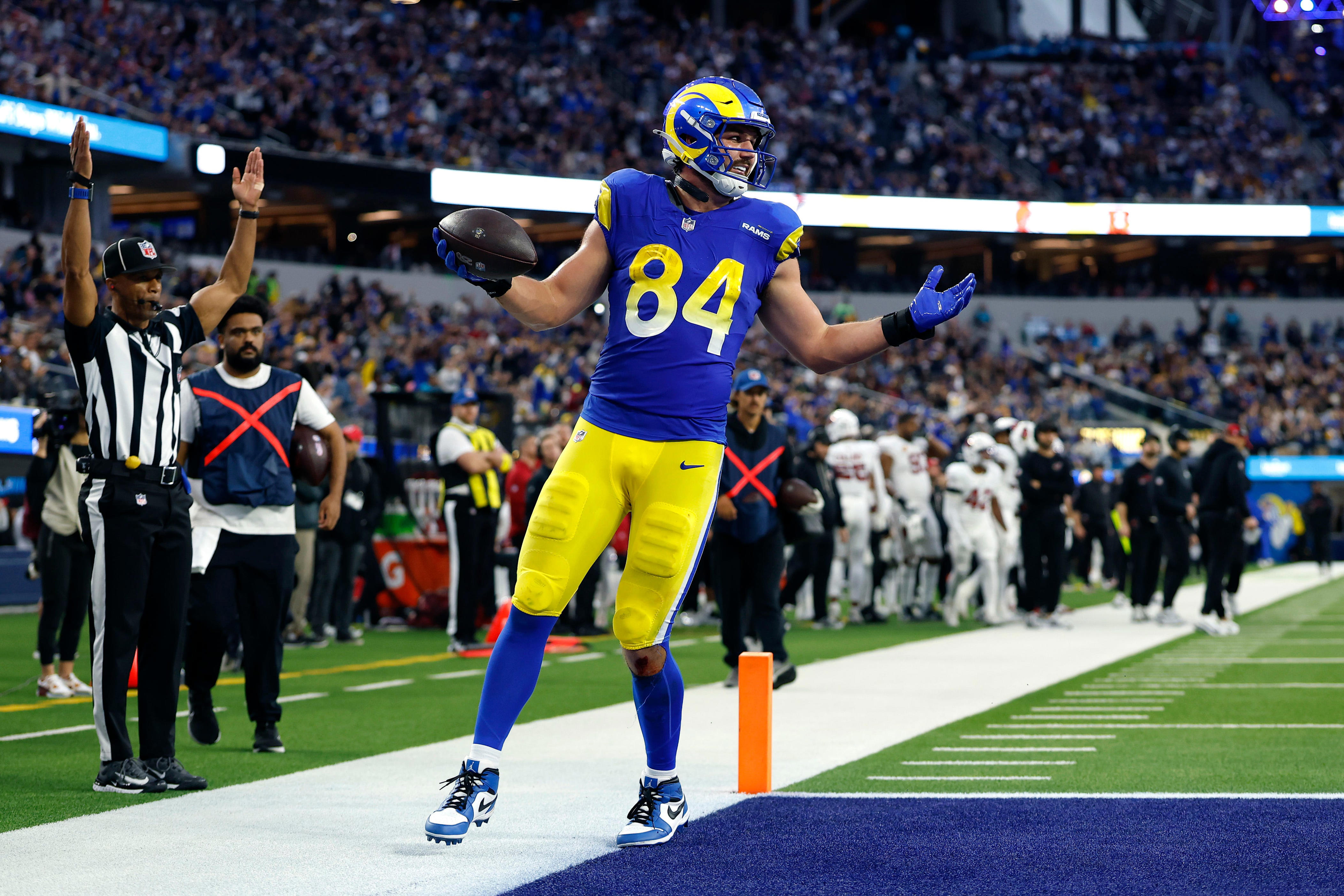 Rams TE sets franchise record with huge Week 18