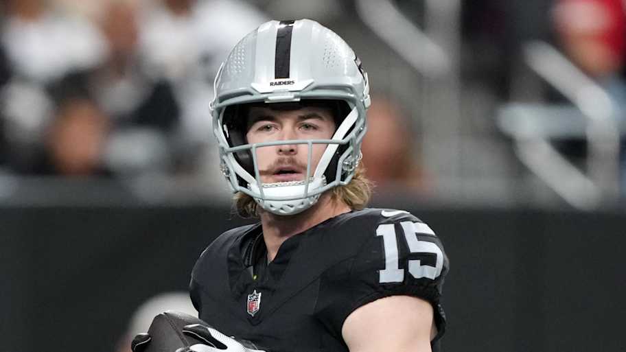 Raiders end miserable season finally on a high note