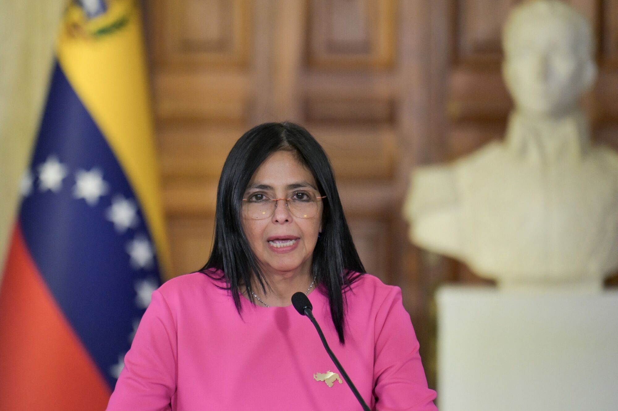 Venezuela’s Rodriguez asks US to cooperate after Maduro raid<br>