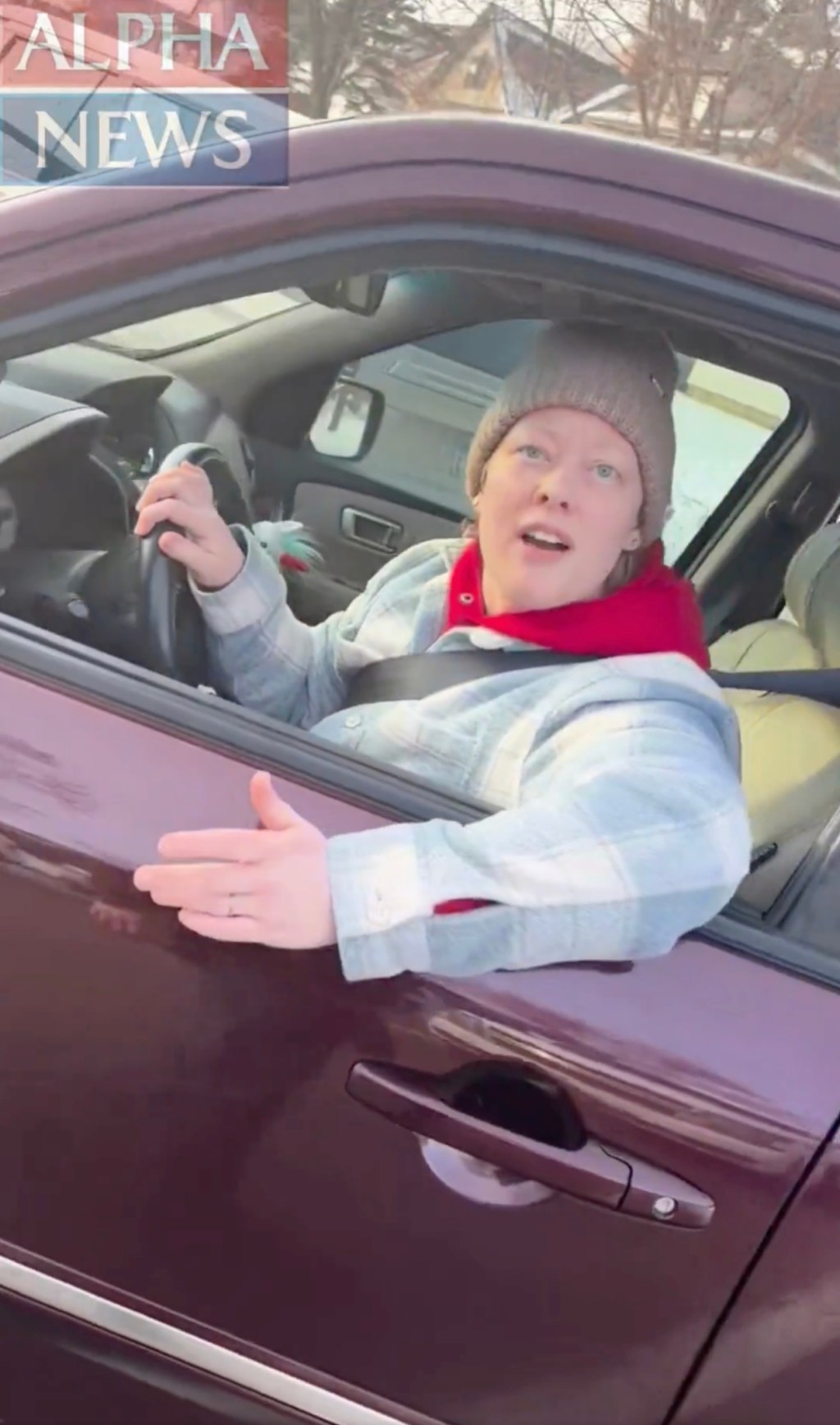 Ilhan Omar urges public to film ICE, chides agent who shot Renee Good ...