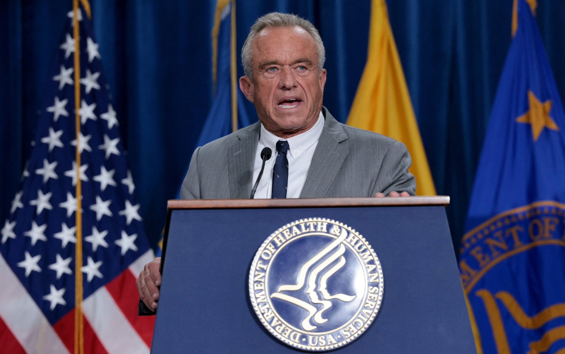 Kennedy Jr clashes with Germany over COVID prosecutions<br>